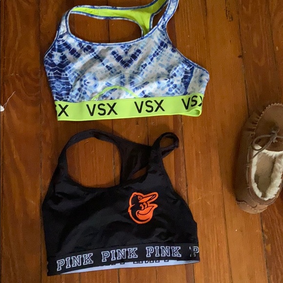 Sports bra - Picture 1 of 1